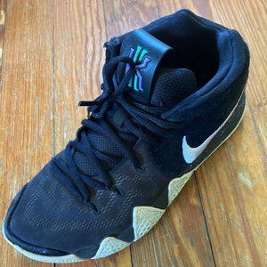 Slightly Worn: Nike Kyrie 4 Black/Blue Size: 8.5
